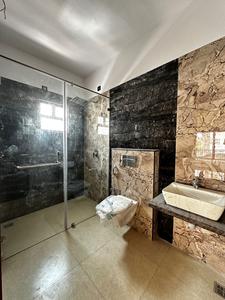 Bathroom Image of 4000 Sq.ft 4 BHK Villa for rent in Injambakkam Chennai for Rs. 150000
