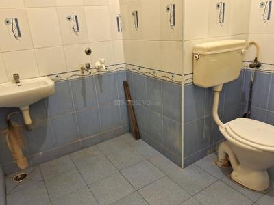 Bathroom Image of 1860 Sq.ft 3 BHK Independent House for rent in Kannankurichi Salem for Rs. 20000