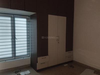 Bedroom Image of 1200 Sq.ft 2 BHK Apartment / Flat for rent in Nungambakkam Chennai for Rs. 49000