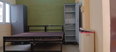 Bedroom Image of 700 Sq.ft 1 RK Independent House for rent in Shaikpet Hyderabad for Rs. 18000