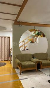 Hall Image of 3600 Sq.ft 4 BHK Independent House for sale in Satellite Ahmedabad for Rs. 110000000