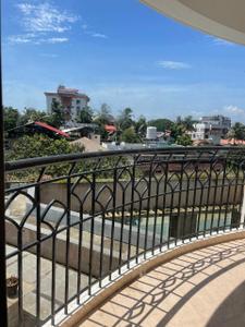 Balcony Image of 2200 Sq.ft 3.5 BHK Apartment / Flat for sale in Panampilly Nagar Kochi for Rs. 17000000