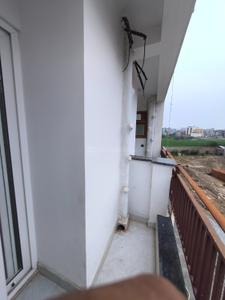 Balcony Image of 2200 Sq.ft 4 BHK Builder Floor for sale in Sector 100 Noida for Rs. 6800000