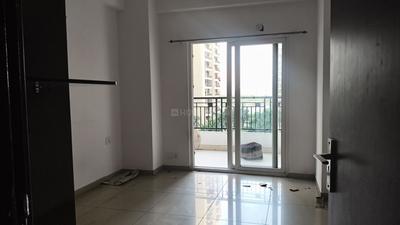 Bedroom Image of 1340 Sq.ft 3 BHK Apartment / Flat for sale in Gulshan Ikebana, Sector 143 Noida for Rs. 17000000