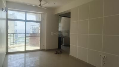 Living Room Image of 1250 Sq.ft 2 BHK Apartment / Flat for rent in Ajnara Gen X, Crossings Republik Ghaziabad for Rs. 17000