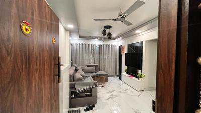 Hall Image of 550 Sq.ft 1 BHK Apartment / Flat for sale in Malad West Mumbai for Rs. 12800000
