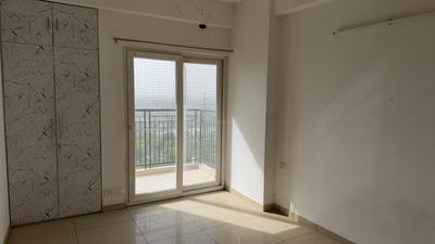 Bedroom Image of 1000 Sq.ft 2.5 BHK Apartment / Flat for sale in Gulshan Botnia, Sector 144 Noida for Rs. 14500000