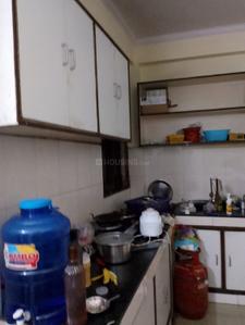 Kitchen Image of 650 Sq.ft 1 BHK Builder Floor for rent in Sector 63 A Noida for Rs. 16000