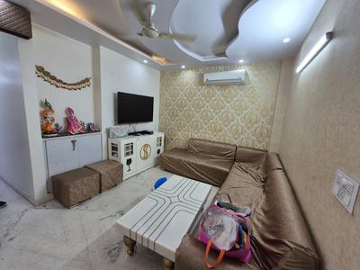 Bedroom Image of 1000 Sq.ft 2 BHK Builder Floor for sale in Ramesh Nagar New Delhi for Rs. 15500000