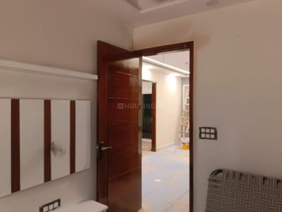 Bedroom Image of 1351 Sq.ft 3 BHK Builder Floor for rent in Ashok Vihar New Delhi for Rs. 60000