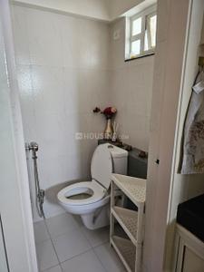 Bathroom Image of 640 Sq.ft 1 BHK Apartment / Flat for sale in Godrej Horizon, Mohammed Wadi Pune for Rs. 3200000