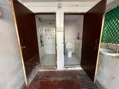 Bathroom Image of 1400 Sq.ft 4 BHK Independent House for rent in Kunhari Kota for Rs. 16000
