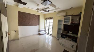 Bedroom Image of 3012 Sq.ft 6 BHK Apartment / Flat for sale in Fort Oasis, Ballygunge Kolkata for Rs. 52500000