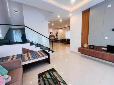 Hall Image of 6000 Sq.ft 5 BHK Independent House for rent in Neelankarai Chennai for Rs. 250000