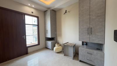 Bedroom Image of 1400 Sq.ft 3 BHK Builder Floor for rent in BPTP District 5, Sector 84 Faridabad for Rs. 25000