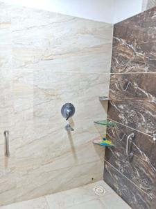 Bathroom Image of 950 Sq.ft 2 BHK Apartment / Flat for rent in Shrida Residency, Hukma Khedi Indore for Rs. 17000