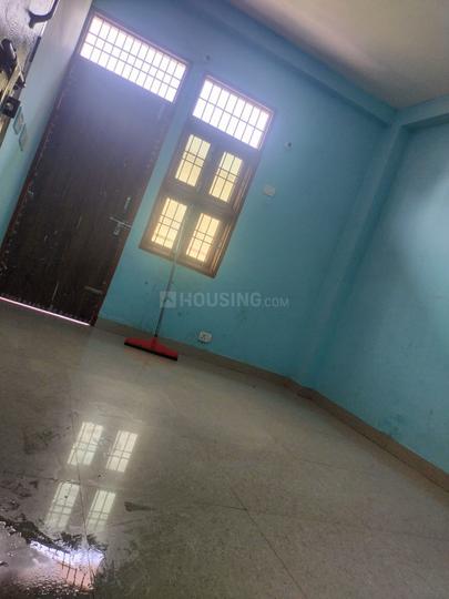 Maruti Kunj Bedroom 1
