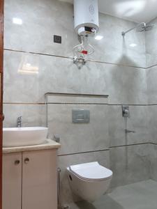 Bathroom Image of 2000 Sq.ft 4 BHK Builder Floor for sale in Ansal Esencia Sector 67, Sector 67 Gurgaon for Rs. 30000000