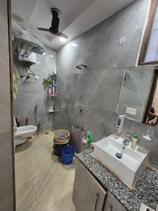 Bathroom Image of 2200 Sq.ft 3 BHK Builder Floor for sale in Tagore Garden Extension New Delhi for Rs. 24000000