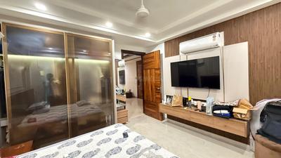 Bedroom Image of 1850 Sq.ft 3 BHK Builder Floor for sale in Paschim Vihar New Delhi for Rs. 35000000