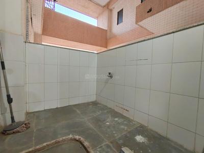 Bathroom Image of 2050 Sq.ft 3 BHK Apartment / Flat for sale in Bhayli Vadodara for Rs. 7200000