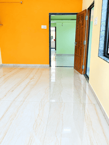 Living Room Image of 800 Sq.ft 1 BHK Independent House for rent in Survey Nagar Kolhapur for Rs. 9000