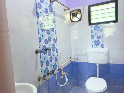 Bathroom Image of 1200 Sq.ft 2 BHK Builder Floor for rent in Selaiyur Chennai for Rs. 25000