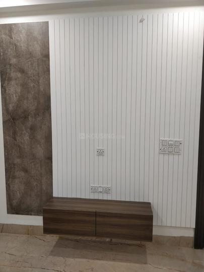 Vivek Vihar Phase I, Vivek Vihar Main Image 1
