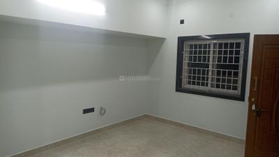 Living Room Image of 1000 Sq.ft 2 BHK Apartment / Flat for rent in Salamangalam Chennai for Rs. 20000