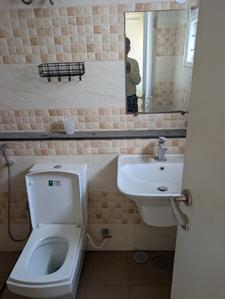 Bathroom Image of 1700 Sq.ft 3 BHK Apartment / Flat for sale in Kodihalli Bengaluru for Rs. 25500000