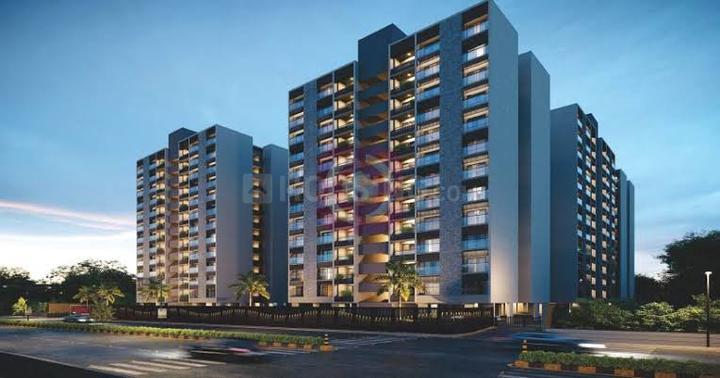 Meghreji Zainab Highland Main Image 1