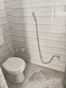 Bathroom Image of 1000 Sq.ft 3 BHK Independent House for rent in Naubasta Kanpur for Rs. 8000