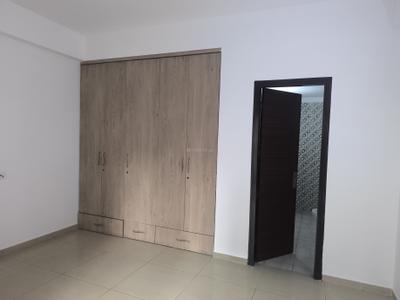 Bedroom Image of 1340 Sq.ft 3 BHK Apartment / Flat for sale in Gulshan Ikebana, Sector 143 Noida for Rs. 16800000
