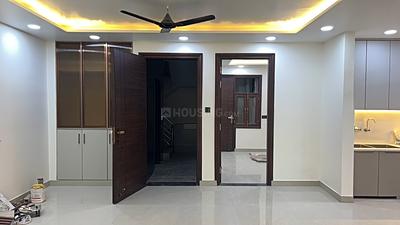 Living Room Image of 1350 Sq.ft 3 BHK Builder Floor for sale in Sector 17 Dwarka New Delhi for Rs. 30000000