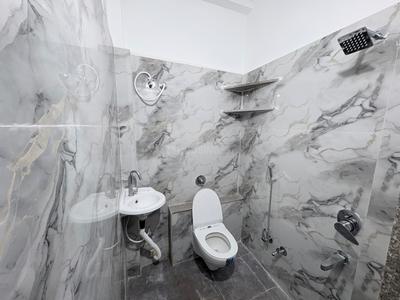 Bathroom Image of 3100 Sq.ft 7 BHK Independent House for sale in Nanda Nagar Indore for Rs. 17000000