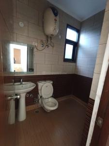Bathroom Image of 2350 Sq.ft 3.5 BHK Apartment / Flat for sale in CGHS Shree Kripaluji Apartment, Sector 52 Gurgaon for Rs. 26500000