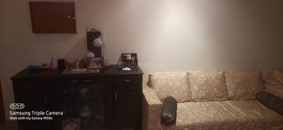 Hall Image of 1350 Sq.ft 3 BHK Apartment / Flat for sale in Patparganj New Delhi for Rs. 23000000