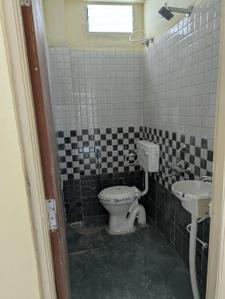 Bathroom Image of 370 Sq.ft 1 RK Apartment / Flat for sale in IBD Indus Satellite Greens, Lasudia Mori Indore for Rs. 1150000