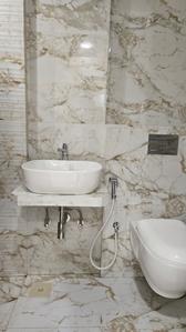 Bathroom Image of 747 Sq.ft 2 BHK Apartment / Flat for sale in Arkade Nest, Mulund West Mumbai for Rs. 19200000