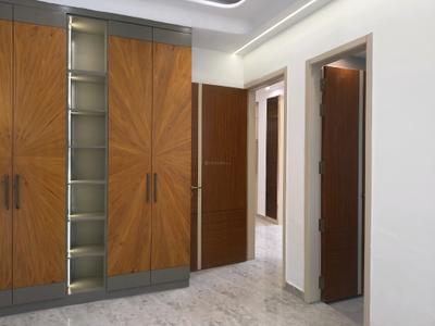 Bedroom Image of 1450 Sq.ft 3 BHK Builder Floor for sale in Kaushambi Ghaziabad for Rs. 16500000