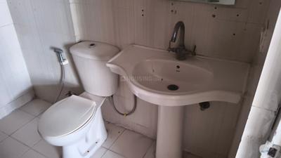 Image of 1350 Sq.ft 3 BHK Apartment / Flat for sale in Panchsheel Wellington, Crossings Republik, Ghaziabad for Rs. 10000000