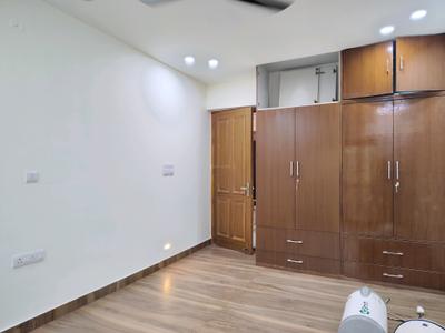 Bedroom Image of 2300 Sq.ft 3 BHK Apartment / Flat for rent in DDA Flats Vasant Kunj, Vasant Kunj New Delhi for Rs. 100000