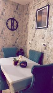 Bedroom Image of 1100 Sq.ft 3 BHK Apartment / Flat for sale in Shalimar Garden Ghaziabad for Rs. 5800000