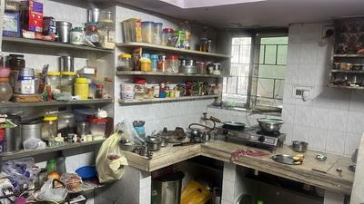 Kitchen Image of 1800 Sq.ft 3 BHK Apartment / Flat for sale in Shahibaug Ahmedabad for Rs. 7500000