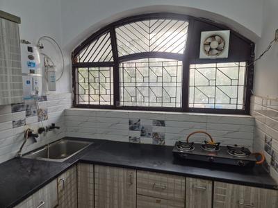 Kitchen Image of 4000 Sq.ft 6 BHK Independent House for sale in Sector 50 Noida for Rs. 41000000