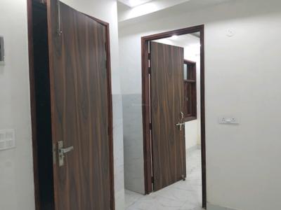 Living Room Image of 540 Sq.ft 2 BHK Builder Floor for rent in New Ashok Nagar New Delhi for Rs. 20000