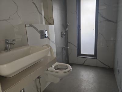Image of 900 Sq.ft 2 BHK Apartment / Flat for sale in Hubtown Seasons, Chembur, Mumbai for Rs. 31500000