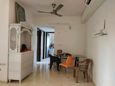 Dining Area Image of 1200 Sq.ft 3 BHK Apartment / Flat for rent in Runwal Elegante, Andheri West Mumbai for Rs. 180000