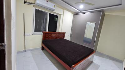 Bedroom Image of 1250 Sq.ft 2 BHK Apartment / Flat for rent in Madhapur Hyderabad for Rs. 45001