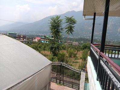 Balcony Image of 450 Sq.ft 2 BHK Builder Floor for rent in Jia Kullu for Rs. 32000